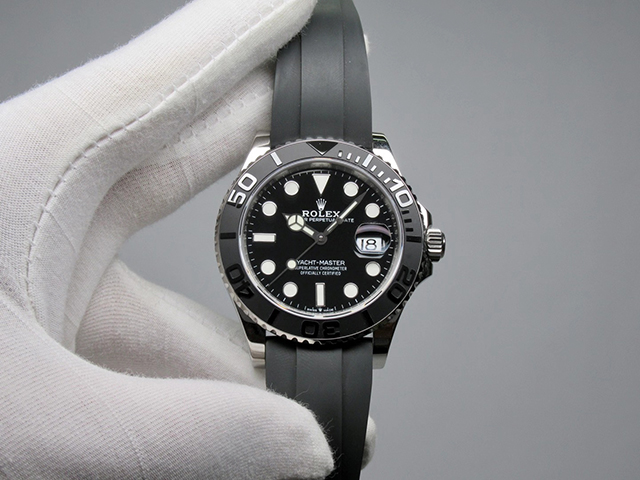 42mm 游艇名仕 226659白金胶游艇